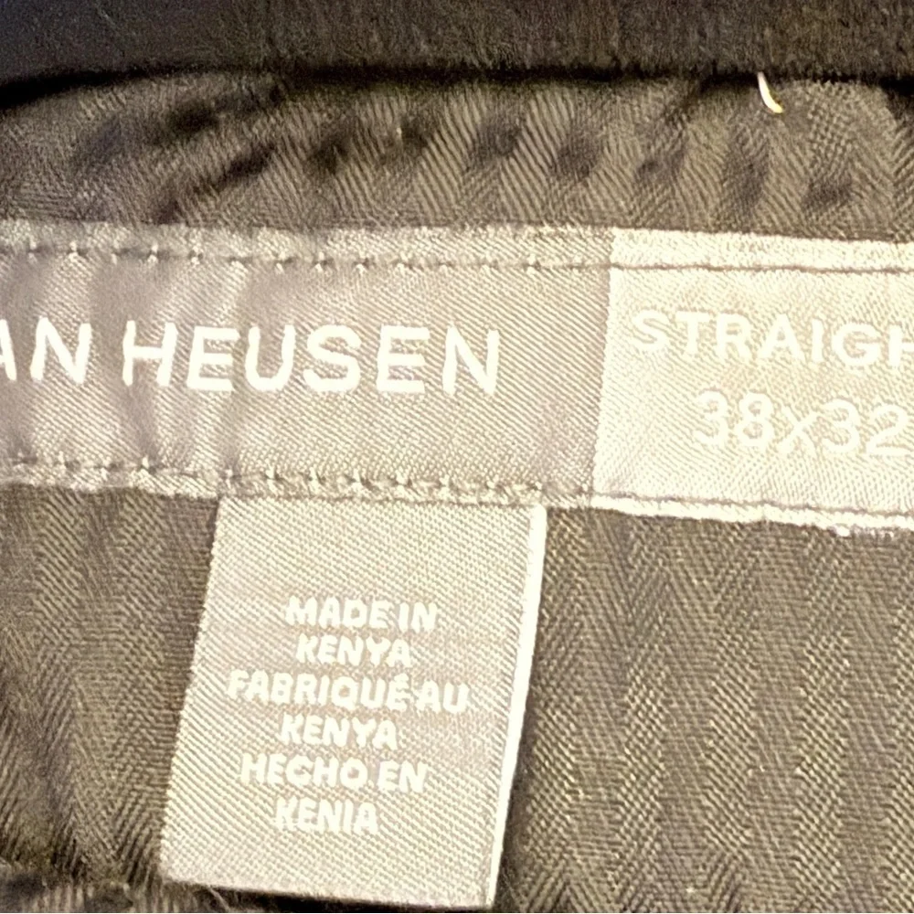 Van Heusen Men's Gray Chinos Size 38x32 GUC AM